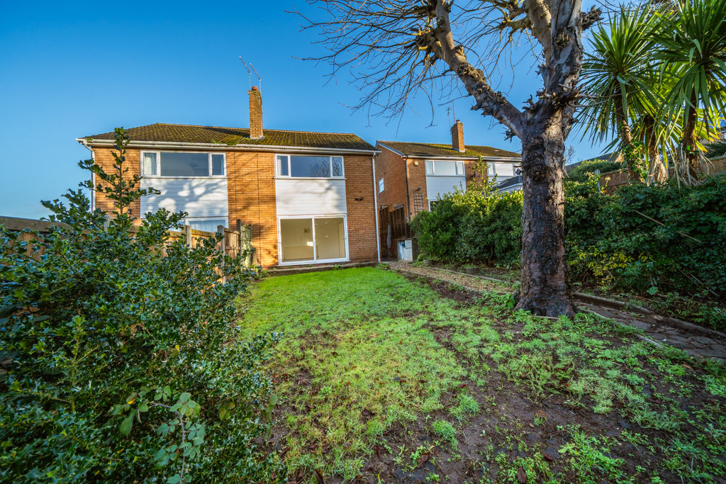 Rear garden- click for photo gallery